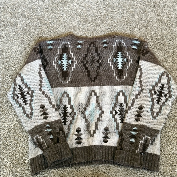 Cozy Aztec Western Patterned Sweater - Brown and Blue - Picture 4 of 4